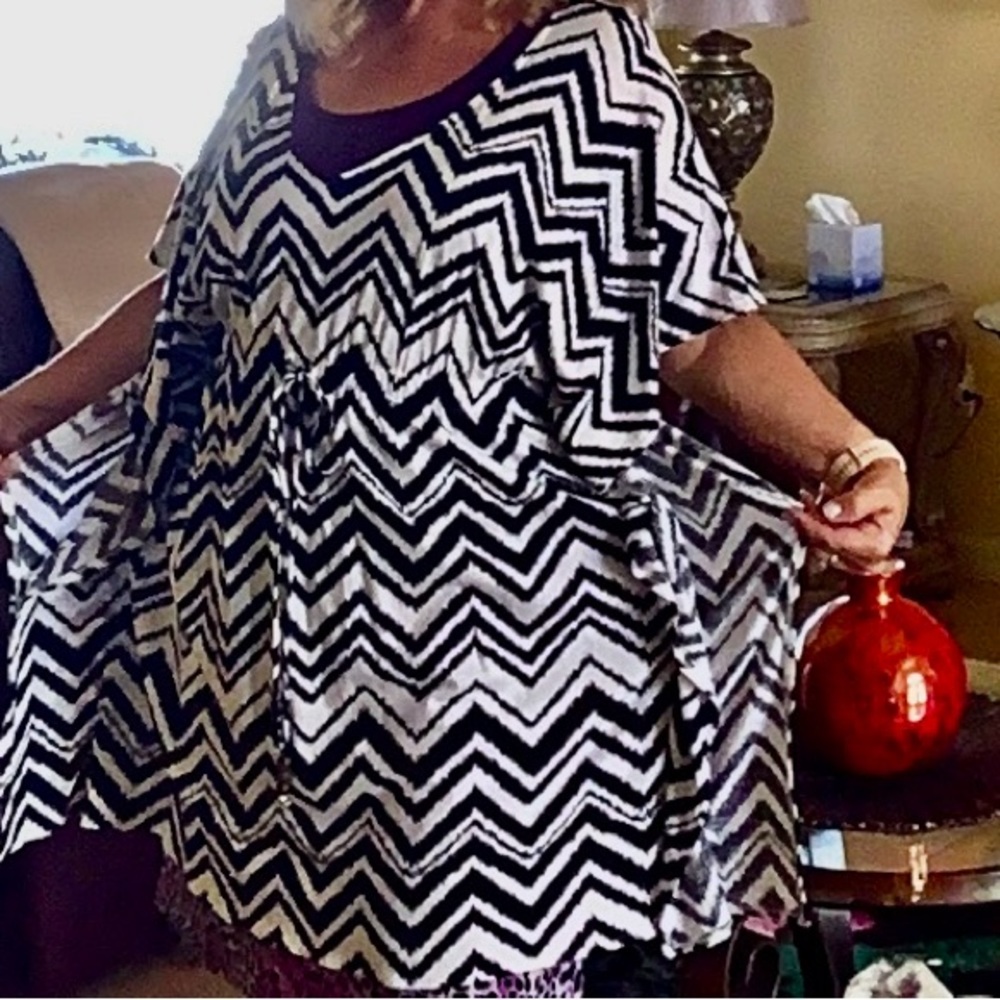 Beach Cover up black & white zebra print. Size L - 1X draw string light …